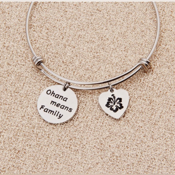 Hibiscus Flower Hawaiian Ohana Means Family Bracelet - Picture 3 of 11